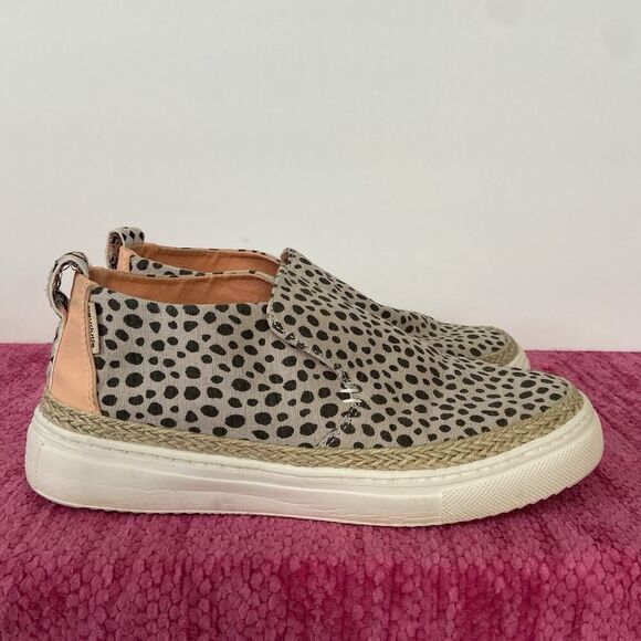 Hey Dude Peyton Slip On Sneakers Shoes Cheetah Beige Size 8 - Picture 2 of 10